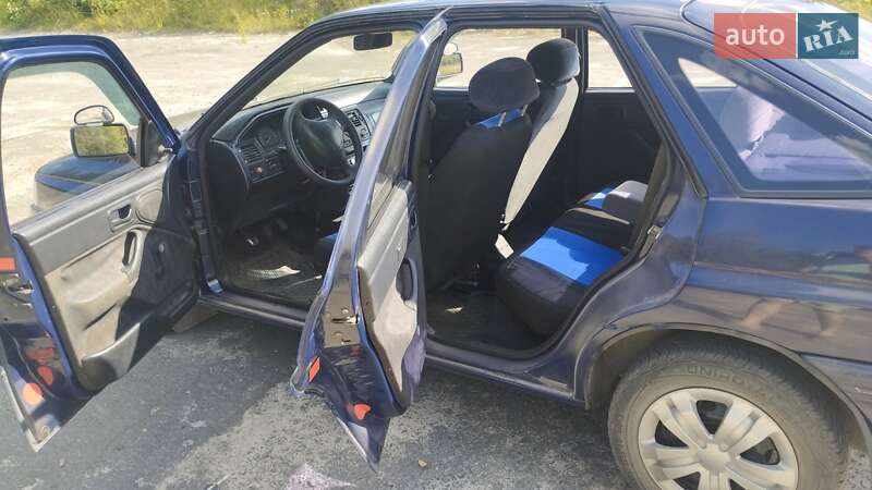 Хэтчбек Ford Escort 1993 в Ковеле фото 5 Хэтчбек Ford Escort 1993 в Ковеле