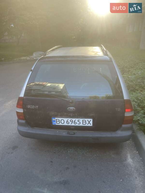 Універсал Ford Escort 1998 в Житомирі