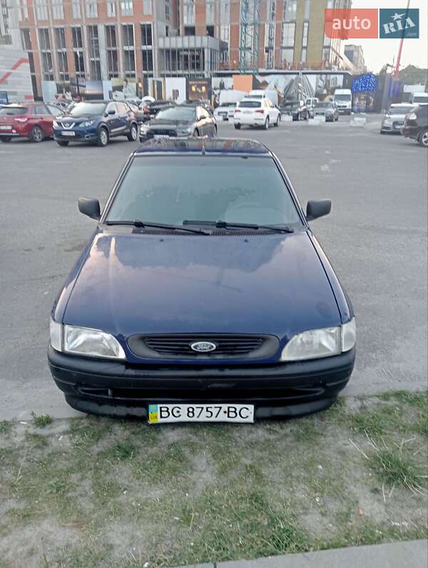Хетчбек Ford Escort 1993 в Львові