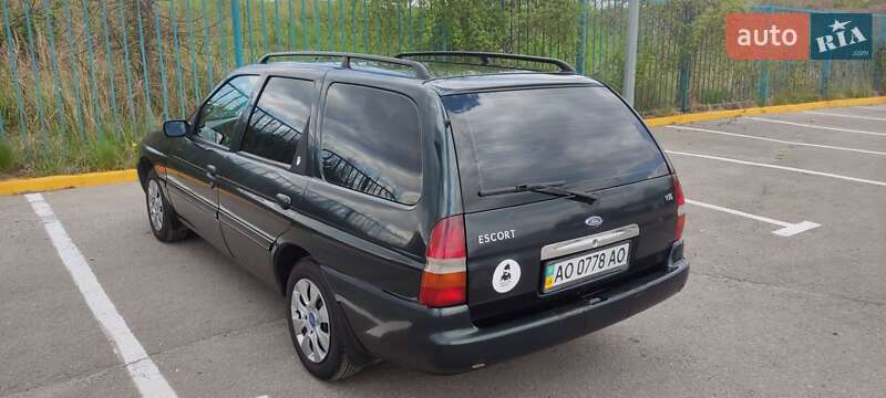Універсал Ford Escort 1996 в Ужгороді