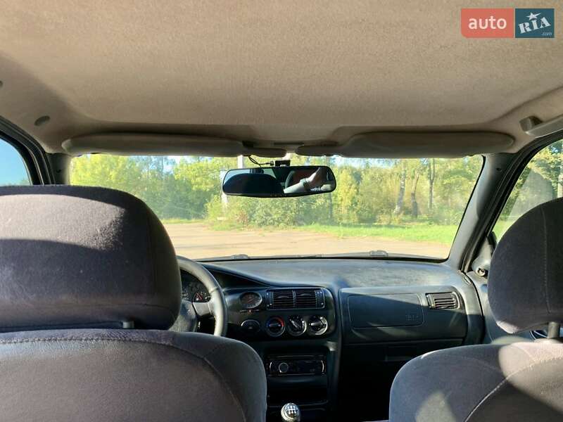 Хетчбек Ford Escort 1995 в Старому Самборі