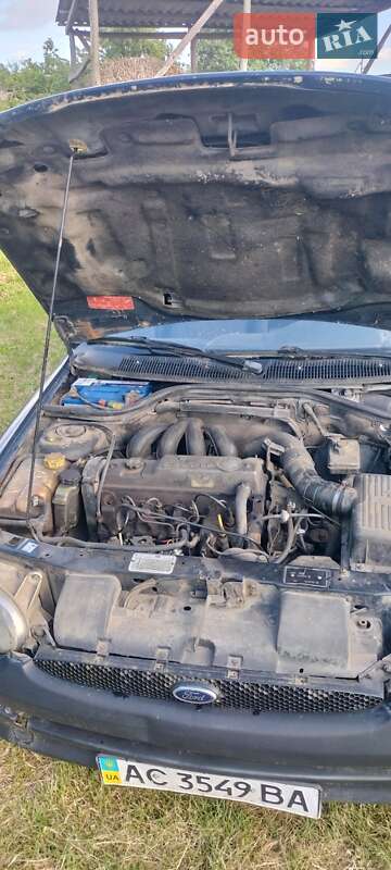 Универсал Ford Escort 2000 в Луцке