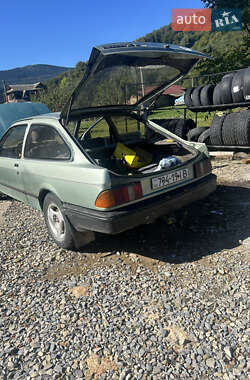 Хэтчбек Ford Escort 1986 в Ивано-Франковске