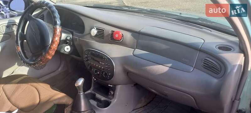 Седан Ford Escort 1999 в Измаиле фото 3 Седан Ford Escort 1999 в Измаиле