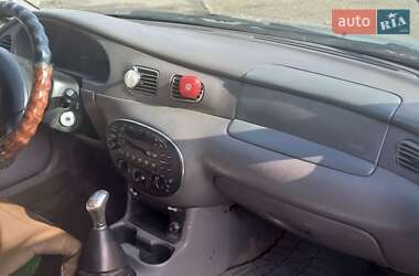 Седан Ford Escort 1999 в 