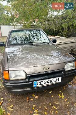 Хетчбек Ford Escort 1986 в 