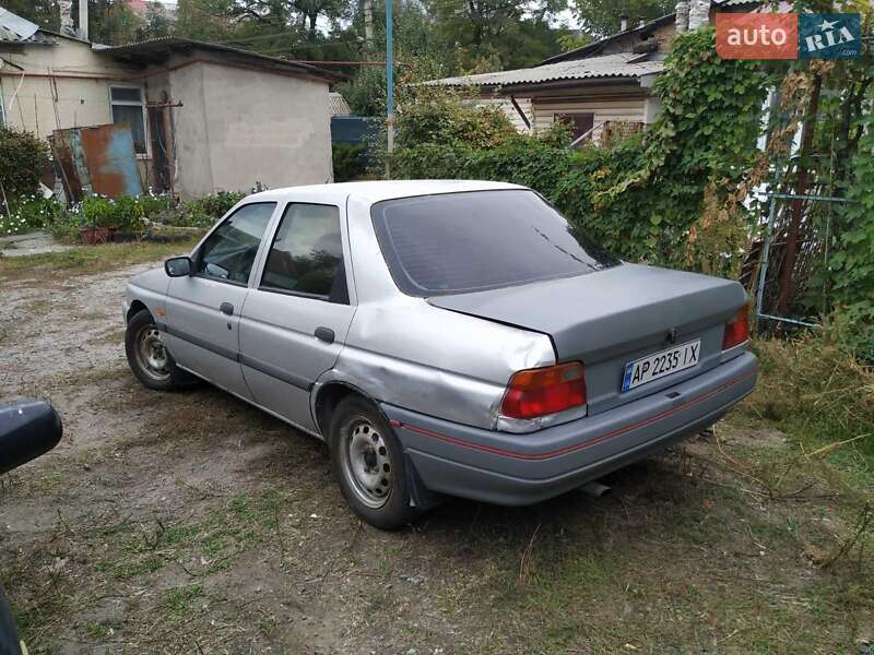Седан Ford Escort 1997 в Запоріжжі фото 5 Седан Ford Escort 1997 в Запоріжжі