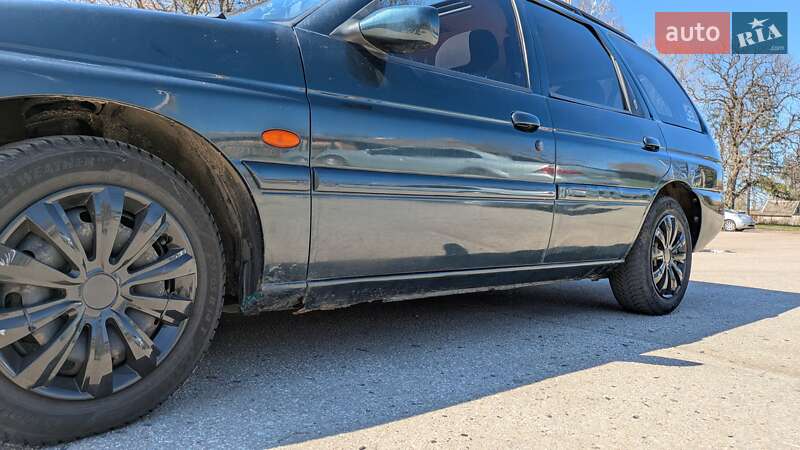 Універсал Ford Escort 1996 в Полтаві