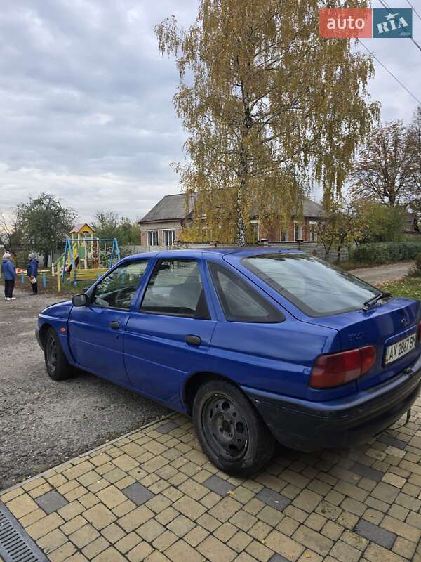 Хетчбек Ford Escort 1992 в Харкові фото 7 Хетчбек Ford Escort 1992 в Харкові