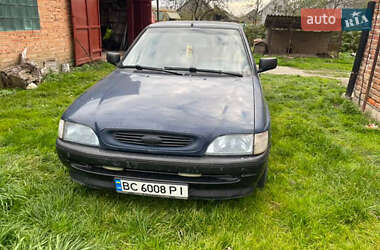 Седан Ford Escort 1994 в Щирце