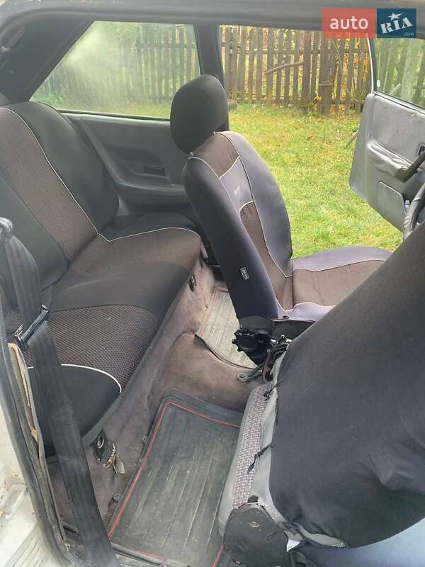 Хетчбек Ford Escort 1987 в Львові