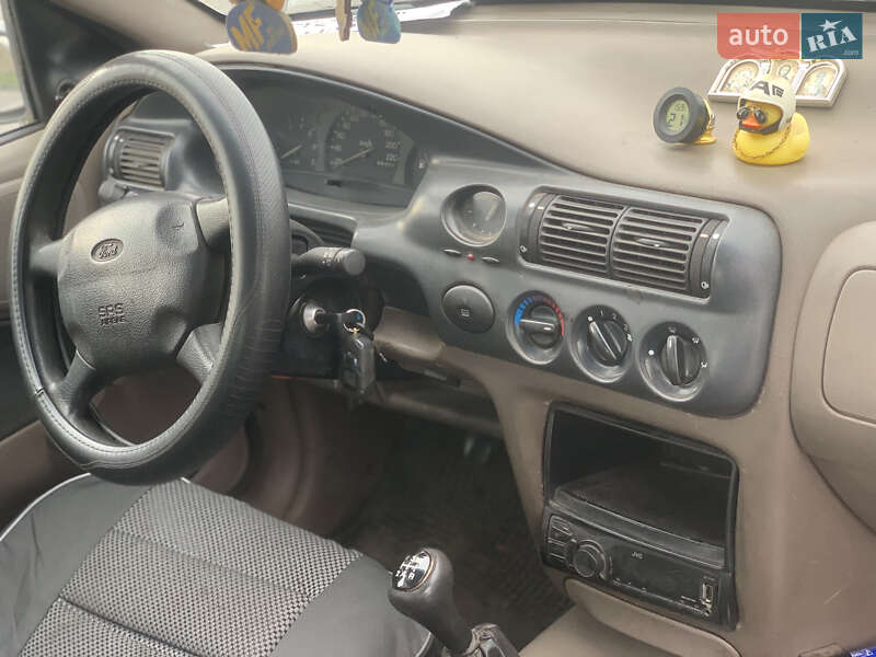 Хэтчбек Ford Escort 1996 в Новой Водолаге фото 7 Хэтчбек Ford Escort 1996 в Новой Водолаге