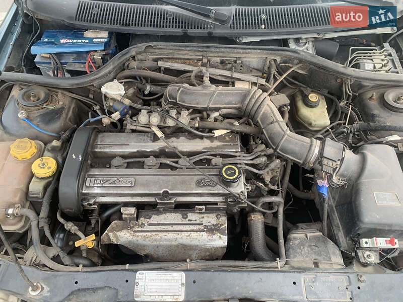 Хэтчбек Ford Escort 1996 в Новой Водолаге фото 10 Хэтчбек Ford Escort 1996 в Новой Водолаге