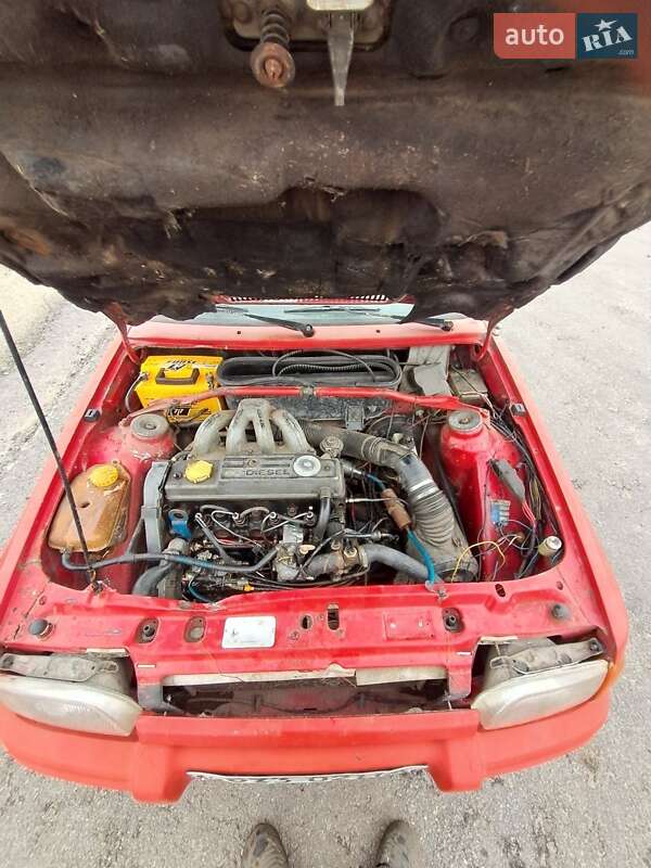 Хэтчбек Ford Escort 1988 в Новониколаевке фото 5 Хэтчбек Ford Escort 1988 в Новониколаевке