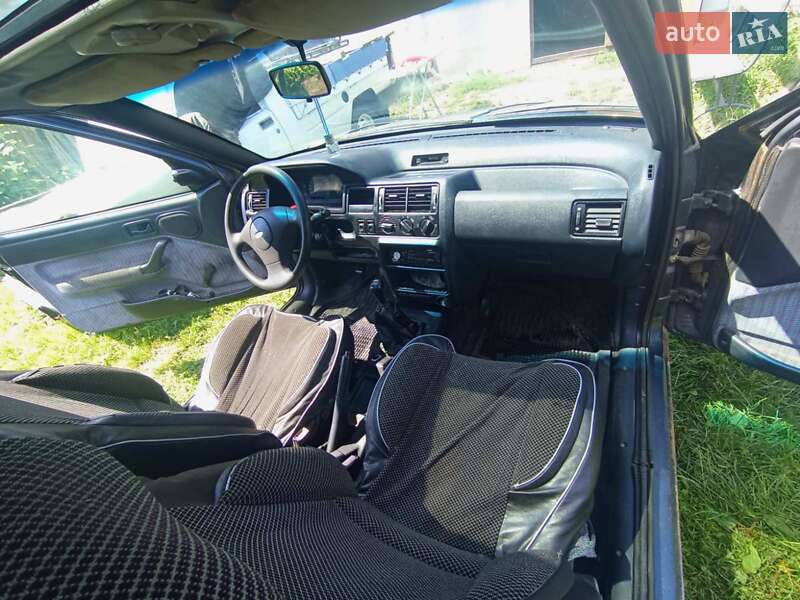 Хетчбек Ford Escort 1993 в Бучі
