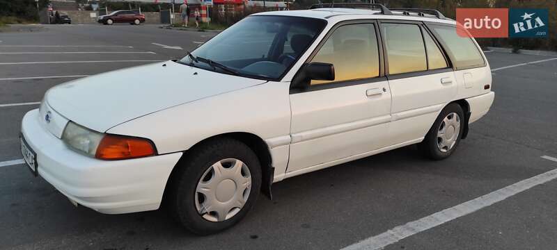 Ford Escort 1995 Ford Escort 1995