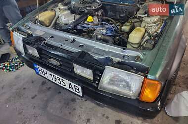 Хэтчбек Ford Escort 1982 в Одессе