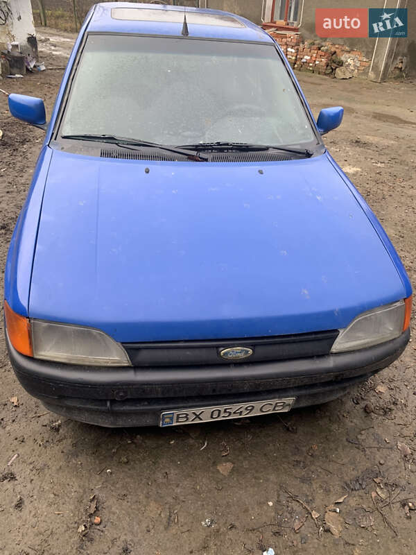Хэтчбек Ford Escort 1992 в Хмельницком