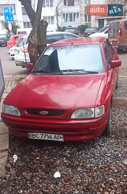 Хэтчбек Ford Escort 1993 в Дрогобыче