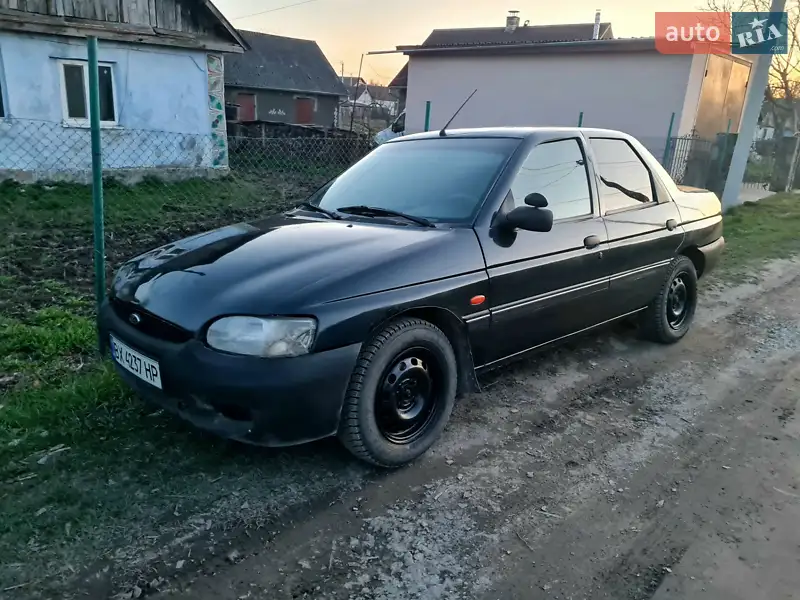 Ford Escort 1998