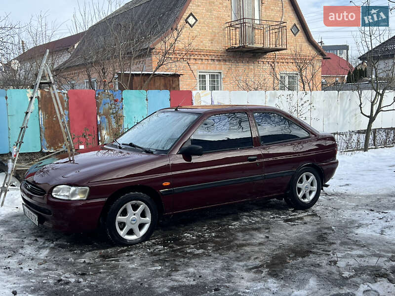 Ліфтбек Ford Escort 1995 в Білій Церкві
