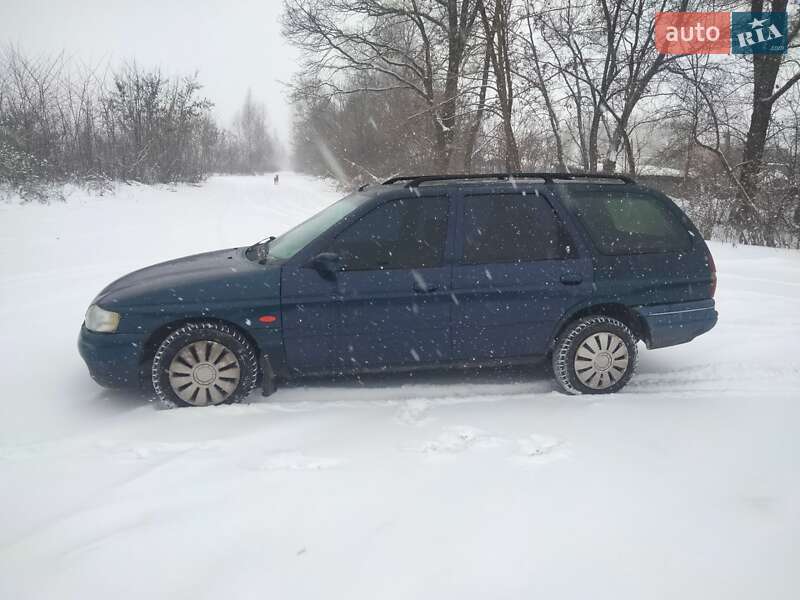 Універсал Ford Escort 1996 в Мені
