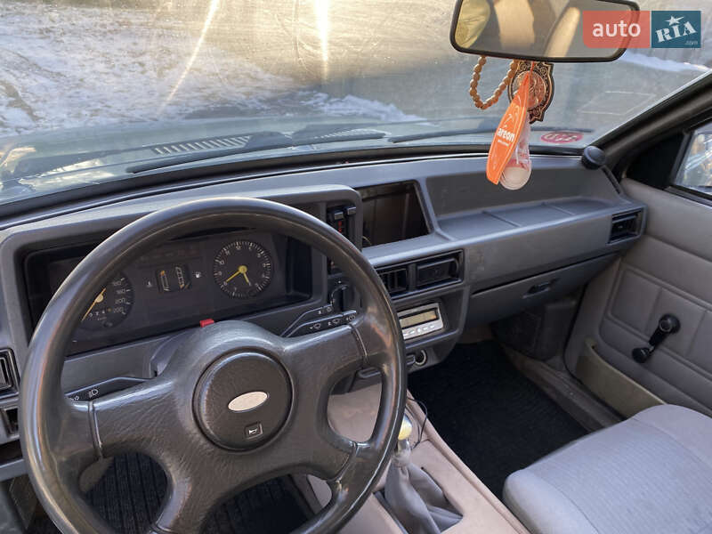 Ліфтбек Ford Escort 1982 в Одесі