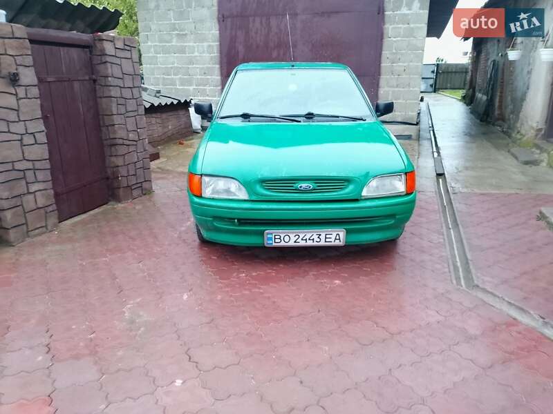 Хэтчбек Ford Escort 1991 в Тернополе