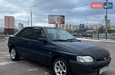 Хэтчбек Ford Escort 1996 в Харькове