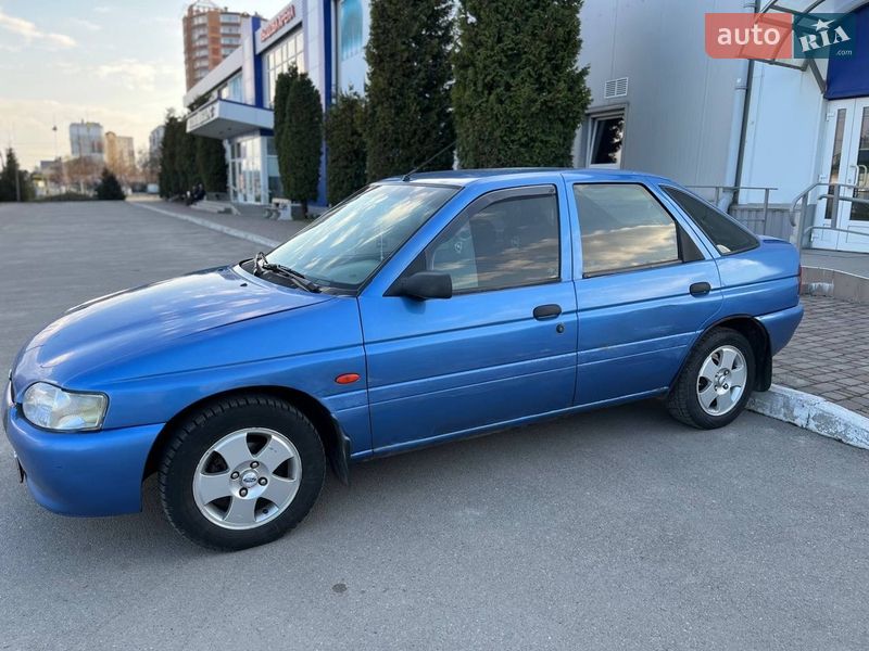 Хэтчбек Ford Escort 1997 в Белой Церкви фото 5 Хэтчбек Ford Escort 1997 в Белой Церкви