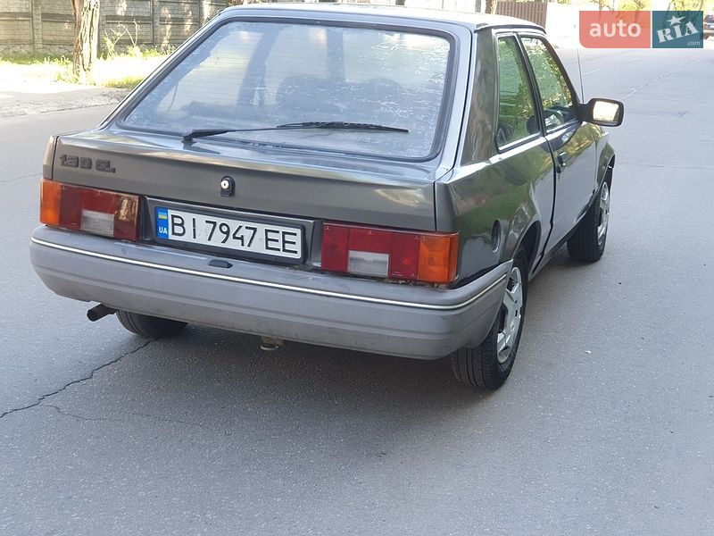 Хетчбек Ford Escort 1986 в Кременчуці