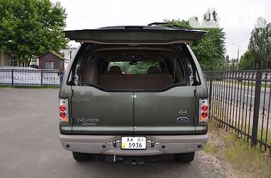 Внедорожник / Кроссовер Ford Excursion 2001 в 