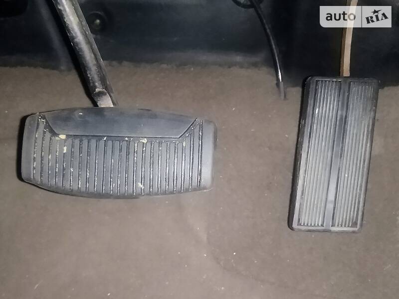 Позашляховик / Кросовер Ford Excursion 2000 в Києві фото 2 Позашляховик / Кросовер Ford Excursion 2000 в Києві