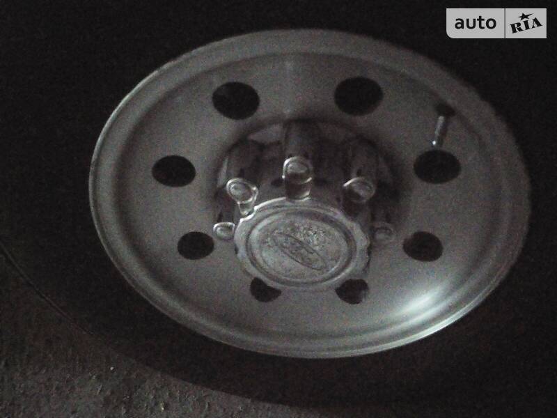 Позашляховик / Кросовер Ford Excursion 2000 в Києві фото 4 Позашляховик / Кросовер Ford Excursion 2000 в Києві