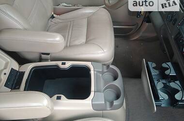 Позашляховик / Кросовер Ford Excursion 2000 в 