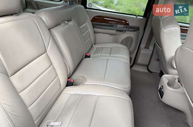 Внедорожник / Кроссовер Ford Excursion 2001 в 