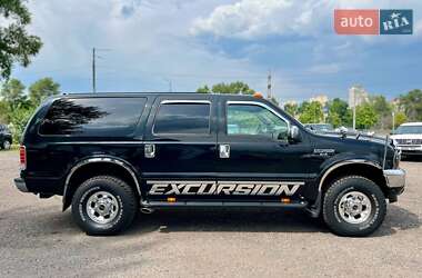 Внедорожник / Кроссовер Ford Excursion 2005 в 