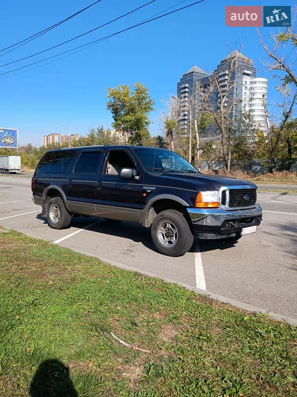 Позашляховик / Кросовер Ford Excursion 2000 в Запоріжжі