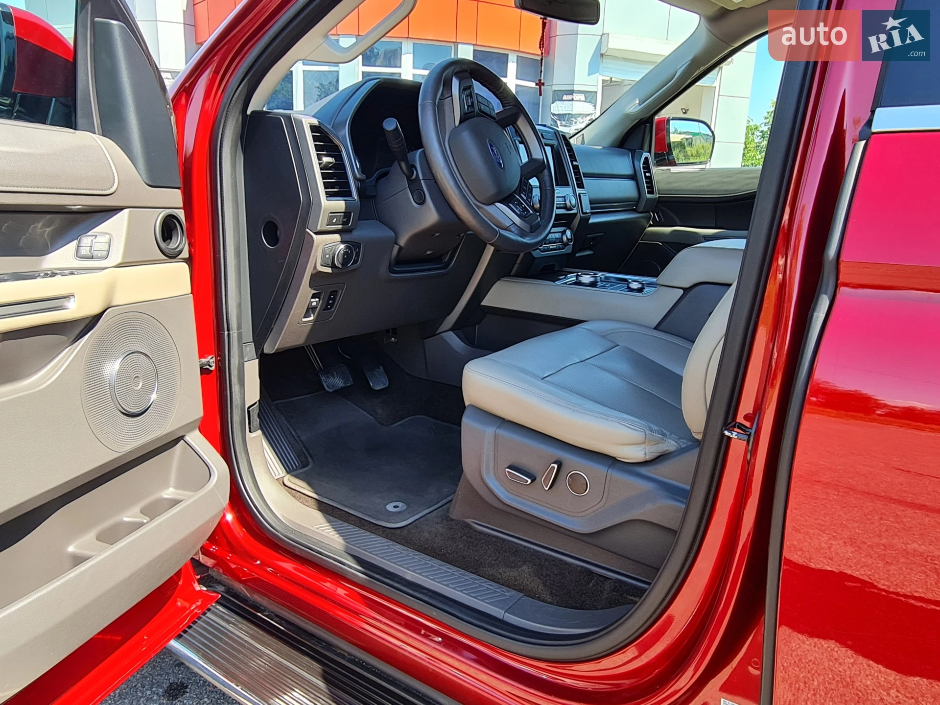 2018 Ford Expedition - мініатюра 17