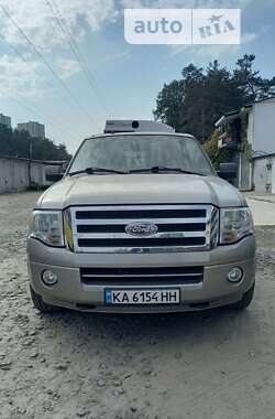 Внедорожник / Кроссовер Ford Expedition 2008 в Киеве