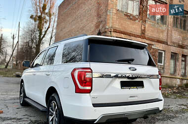 Позашляховик / Кросовер Ford Expedition 2019 в 