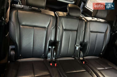 Позашляховик / Кросовер Ford Expedition 2019 в 