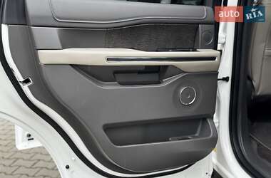 Внедорожник / Кроссовер Ford Expedition 2021 в 