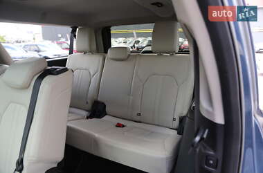 Внедорожник / Кроссовер Ford Expedition 2018 в 
