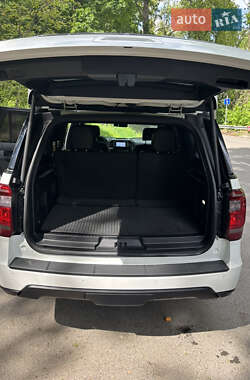 Внедорожник / Кроссовер Ford Expedition 2021 в 