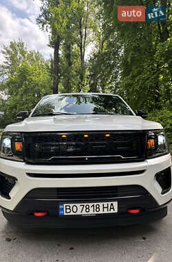 Внедорожник / Кроссовер Ford Expedition 2021 в 
