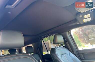 Внедорожник / Кроссовер Ford Expedition 2022 в 