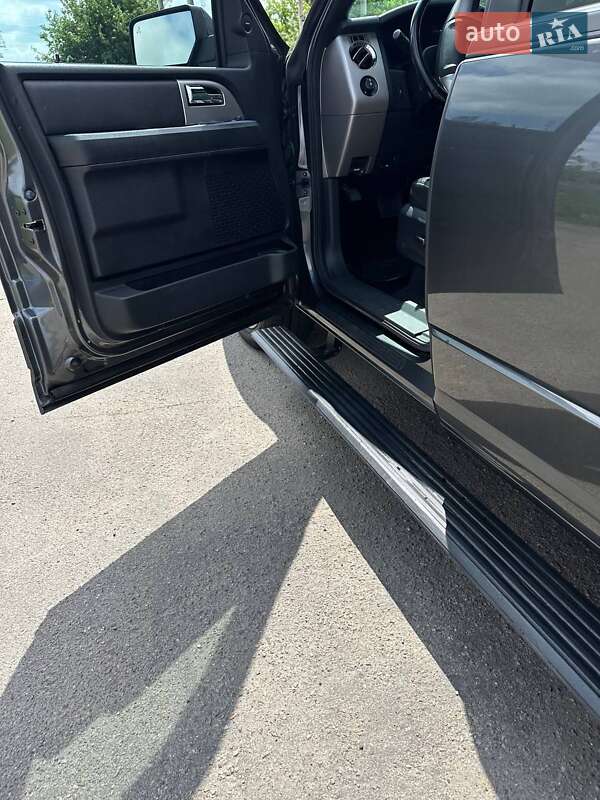 Внедорожник / Кроссовер Ford Expedition 2017 в Первомайске фото 65 Внедорожник / Кроссовер Ford Expedition 2017 в Первомайске