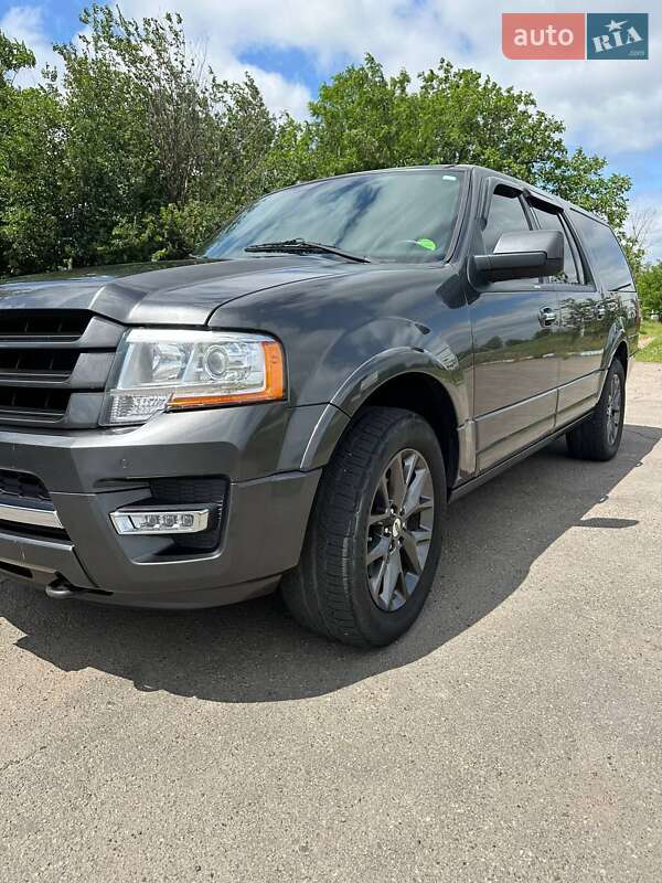 Внедорожник / Кроссовер Ford Expedition 2017 в Первомайске