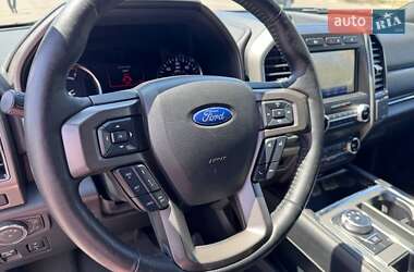 Внедорожник / Кроссовер Ford Expedition 2019 в 